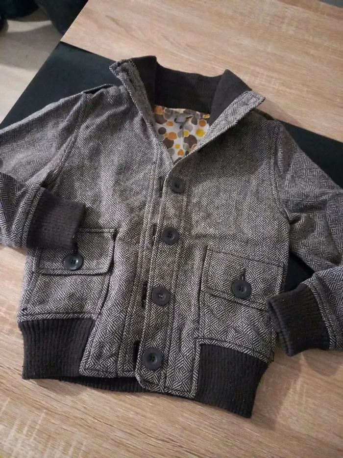 Blouson fille 8 ans - photo numéro 4