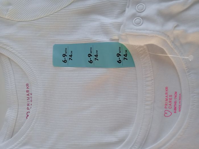 Lot de 3 ensembles complets 6-9 mois neufs - photo numéro 2