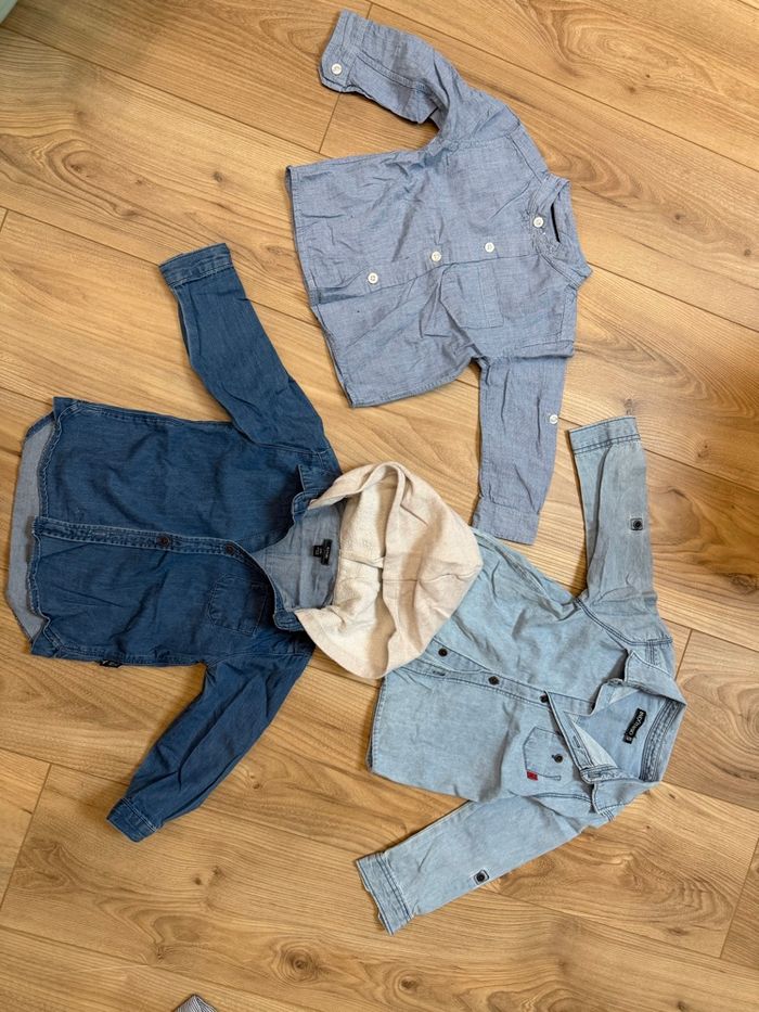 Lot de chemises en jean 24 mois
