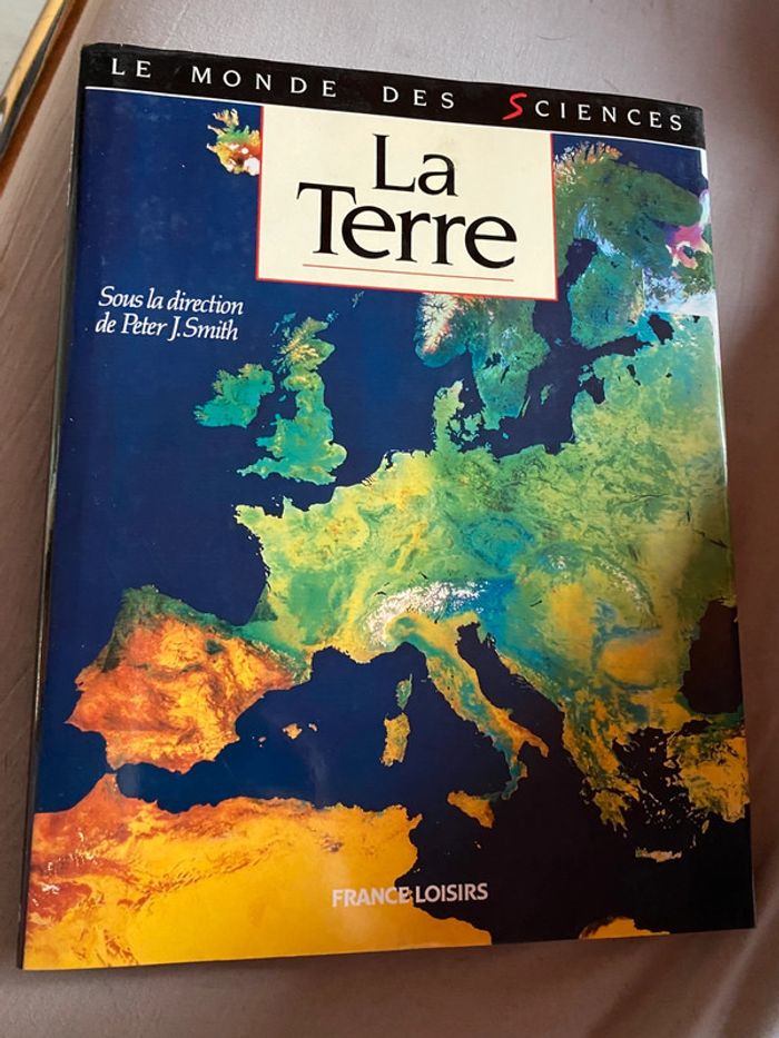 Livres Le monde des sciences - photo numéro 9