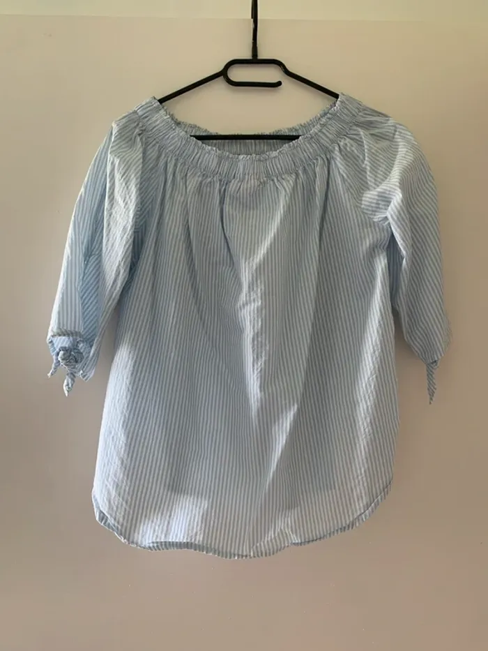 🩵 Blouse à épaules dénudées rayée - photo numéro 3