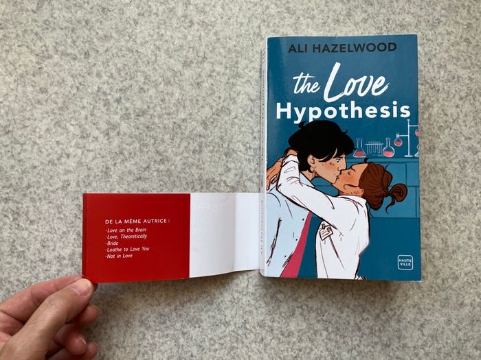 The love hypothesis ~ Ali Hazelwood (4€) - photo numéro 2