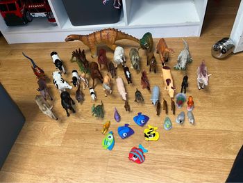 Lot de jouets animaux