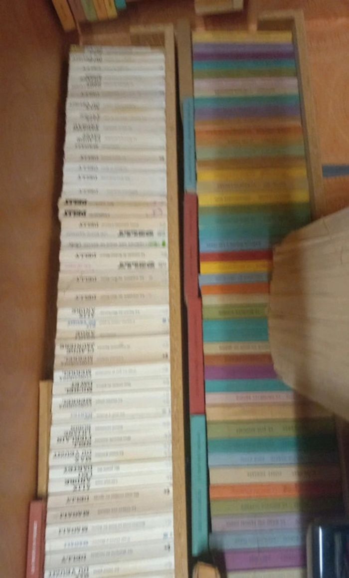 Lots par 5 de livres roman au choix - photo numéro 3