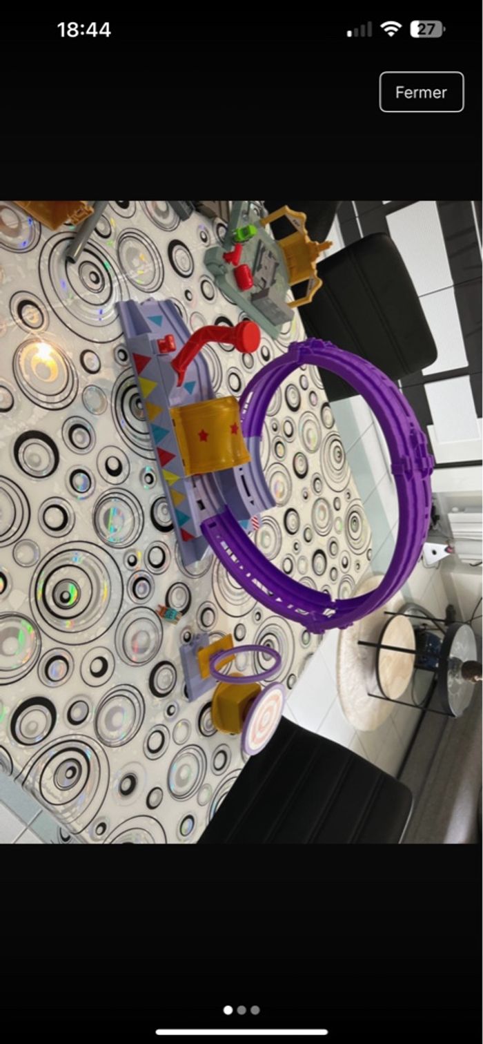 Circuit cars, hot weels et Mario - photo numéro 4