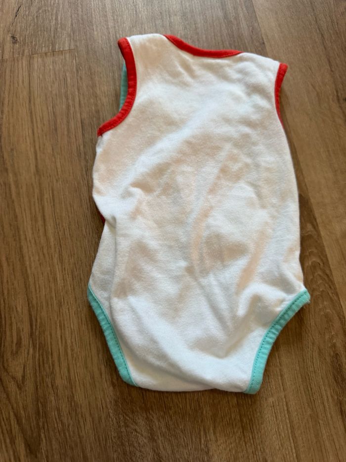 Body bodies bébé 1 mois naissance très bon état Disney Winnie - photo numéro 2