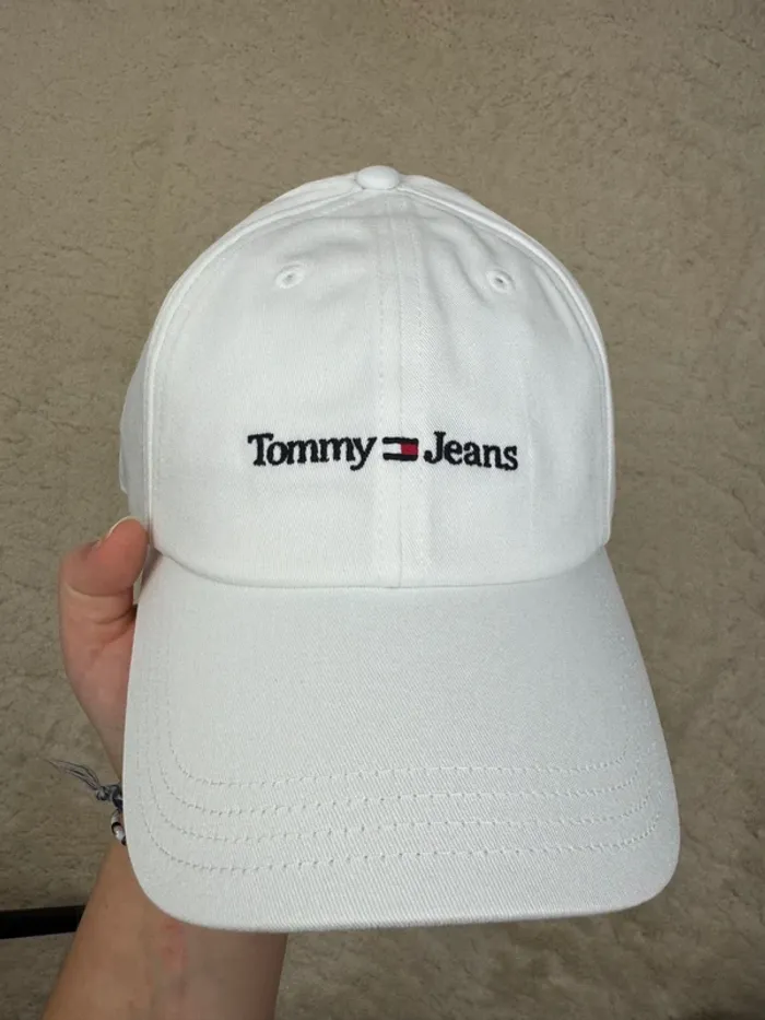 Casquette Tommy Hilfiger Blanche Logo Brodé Neuve - photo numéro 2