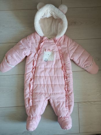 Combipilote chaude bébé neuve 6-9 mois C&A