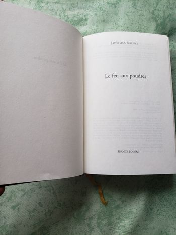 Livre le feu aux poudres
