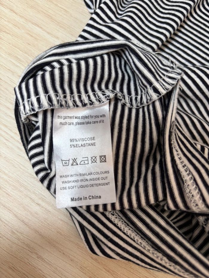 T-shirt rayé bouledogue en sequin taille 98cm - photo numéro 5