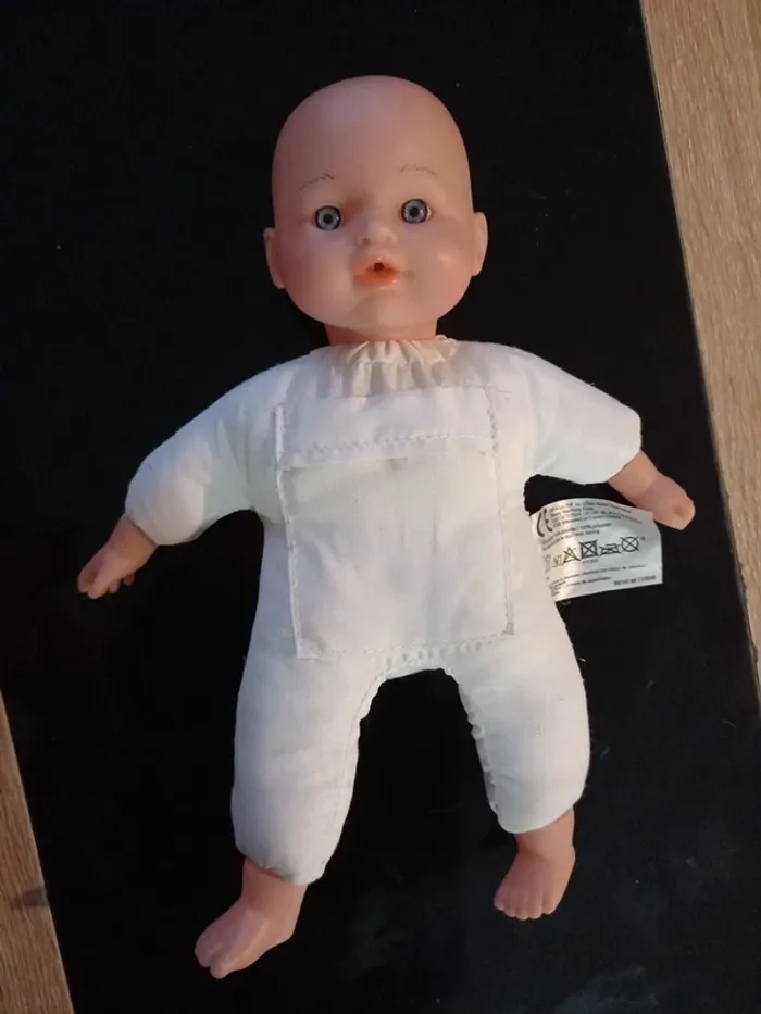 Poupée 30 cm - photo numéro 2