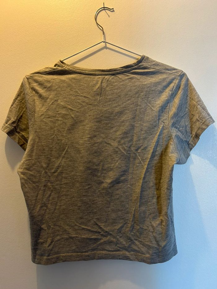 T shirt court - photo numéro 2