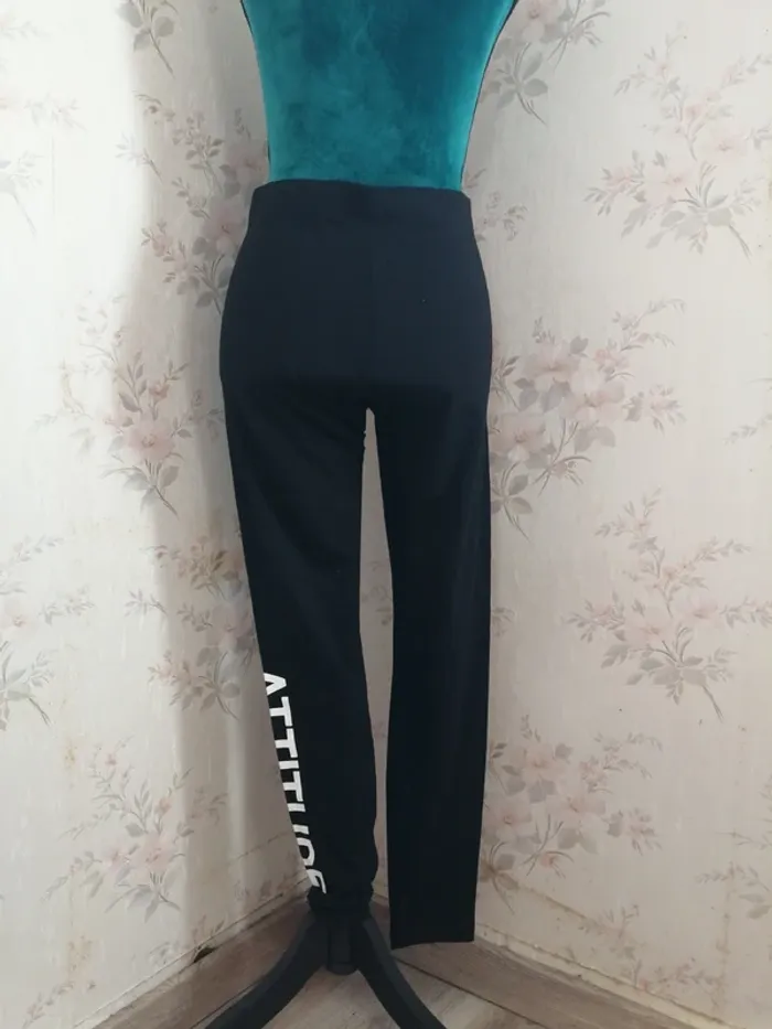 Legging de sport noir à message attitude blanc / esmara /(M-L) - photo numéro 6