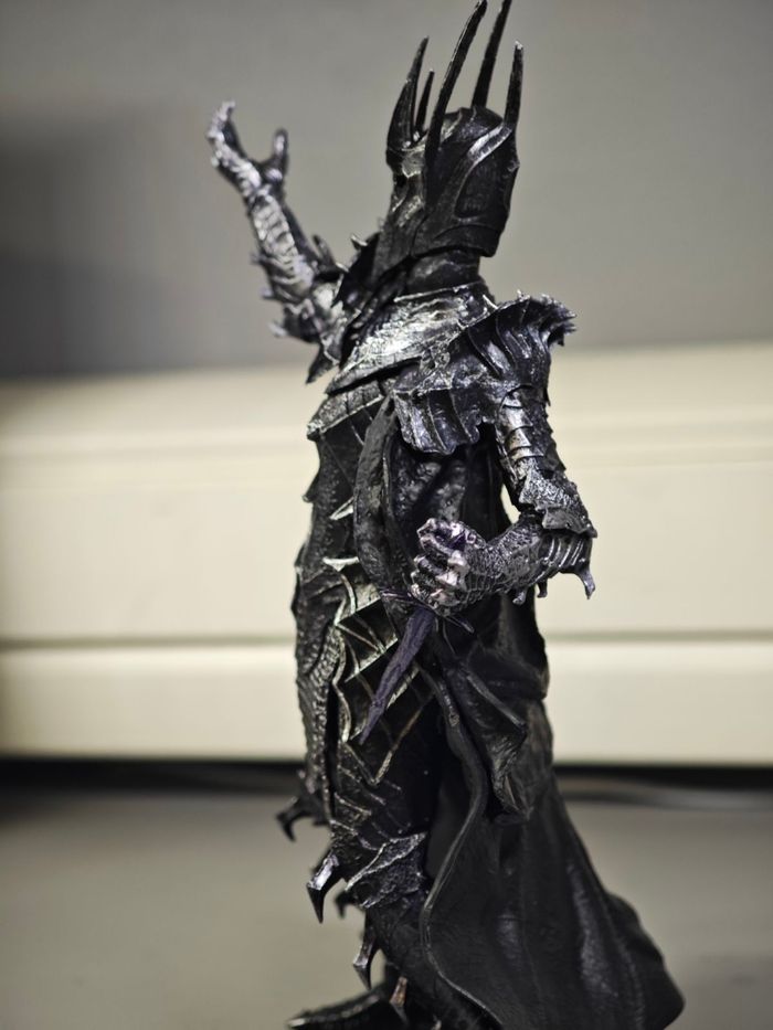 Figurine The Lord of the rings :Sauron 20cm Neuve en boite - photo numéro 4
