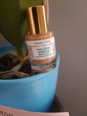 Huile satinée or peau et cheveux