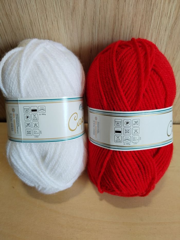 Lot de 2 pelotes de Laine couleur Noël - photo numéro 2