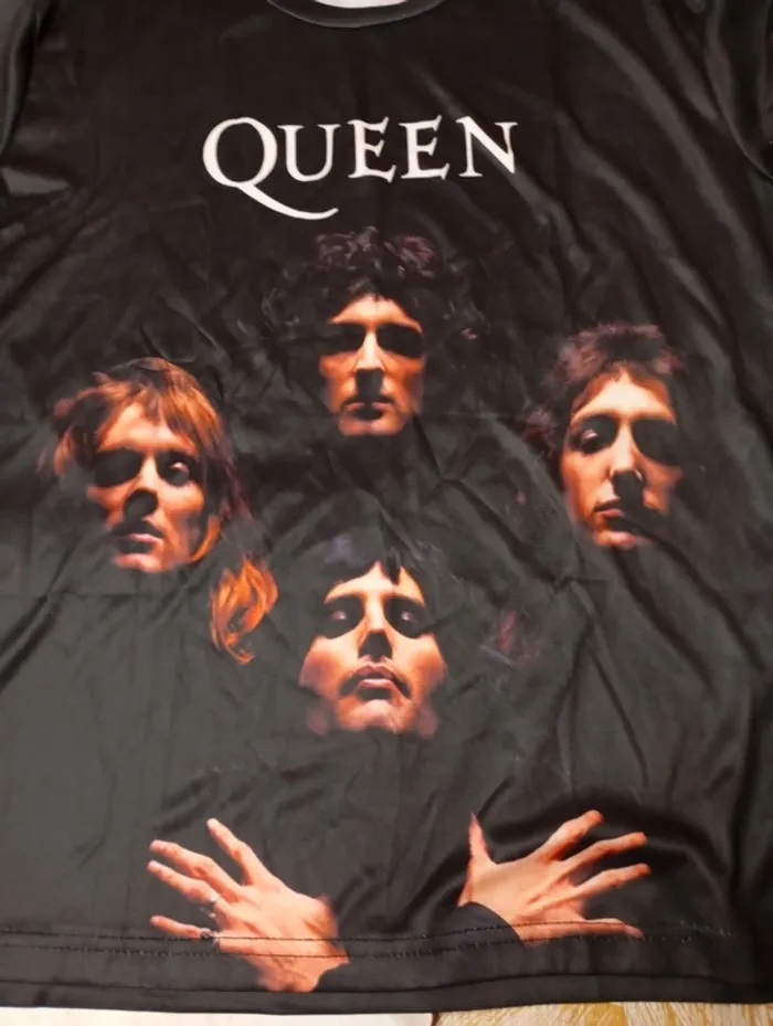 Tee shirt Queen taille XL - photo numéro 2