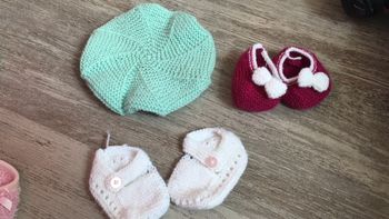 Ensemble bonnet chaussons 1 mois