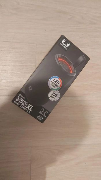 🔊 Enceinte sans fil XL – 24W stéréo, LED & 12h d'autonomie