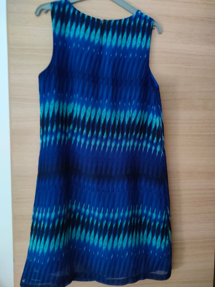 Robe courte bleue - photo numéro 2