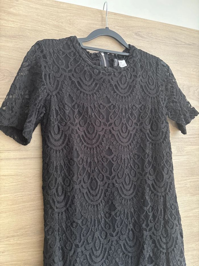 Robe Dentelle H&M – Blanche, Taille 10, Coupe Fit & Flare, Idéale Pour Les Occasions