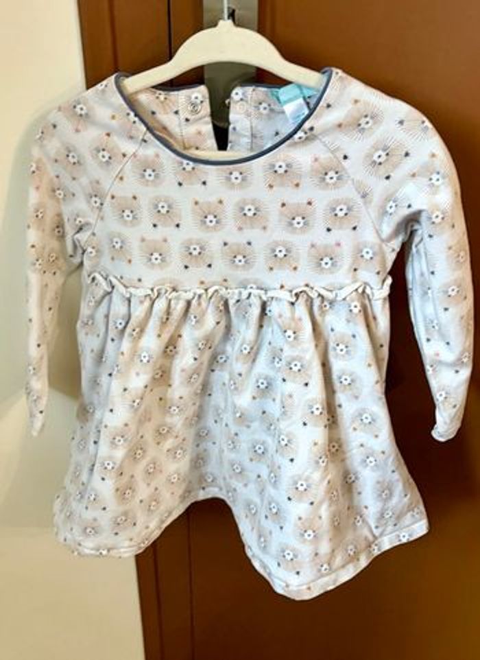 Veste en jean et robe 12 mois - photo numéro 2