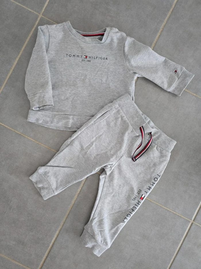 Ensemble jogging tommy hilfiger