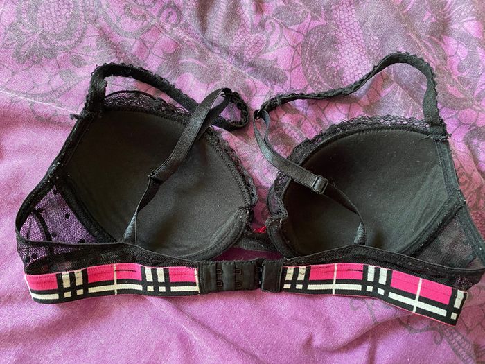 Soutien-gorge - photo numéro 2