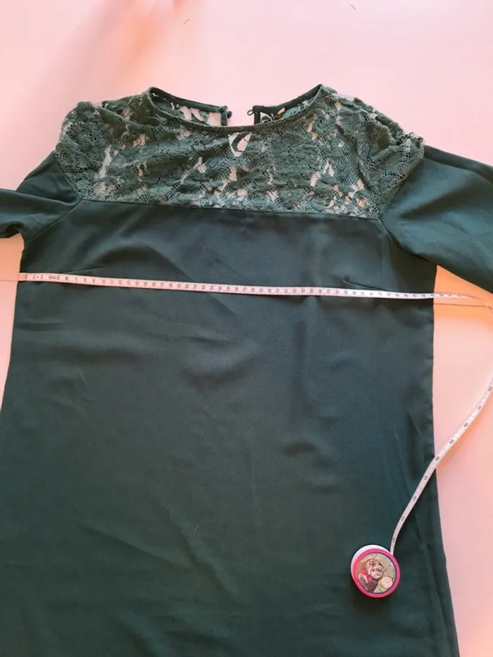 Robe courte magnifique encolure S/M - photo numéro 5