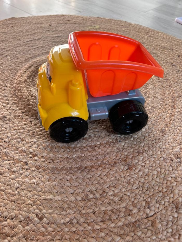 Camion benne - photo numéro 2