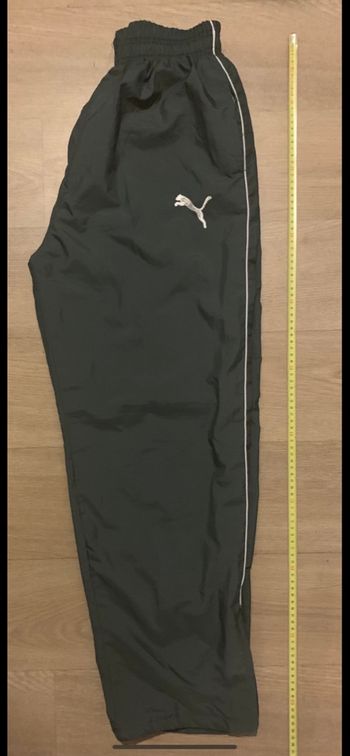 Pantalon/jogging marque puma logo cousu blanc et gris taille M