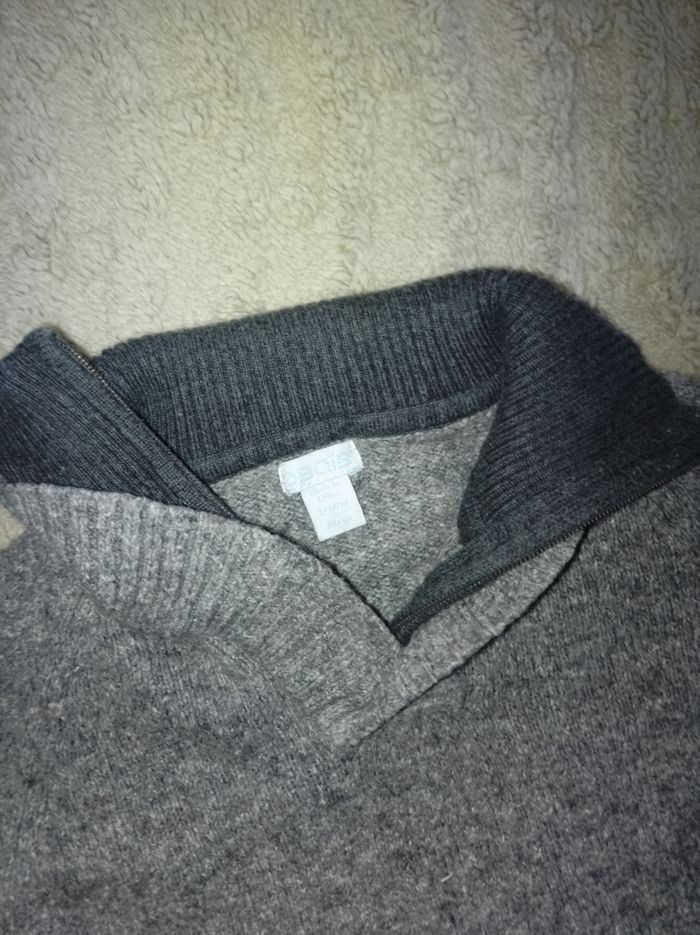 Pull chaud - photo numéro 3