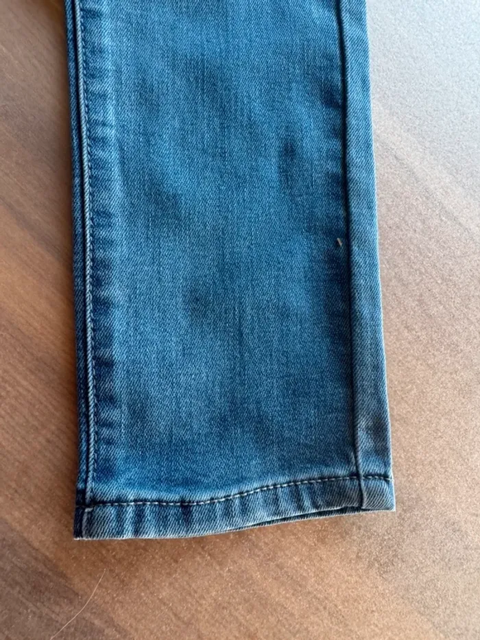Skinny neuf Lévis 12 ans - photo numéro 2