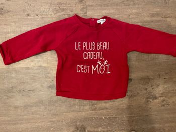 Pull rouge à inscription vertbaudet