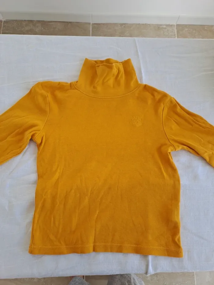 Sous pull orchestra 8 ans