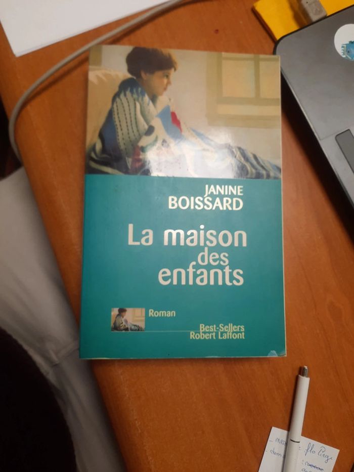 Livre Robert laffont la maison des enfants