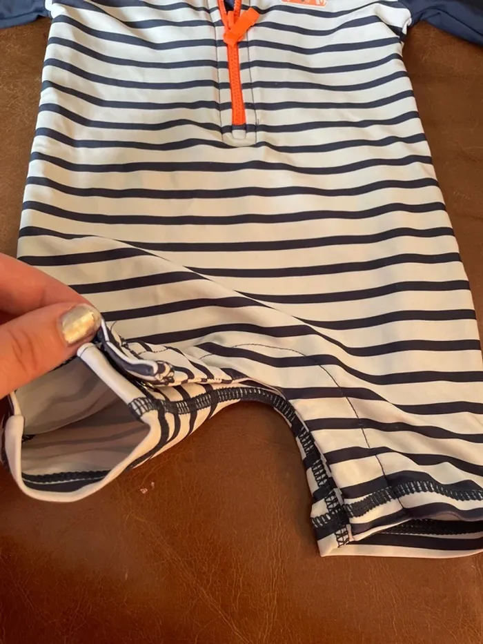 Maillot de bain 9 mois - photo numéro 3