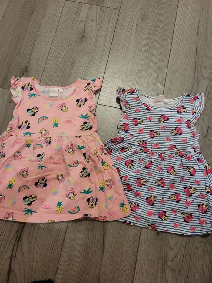 Lot robes Minnie 18 / 24 mois