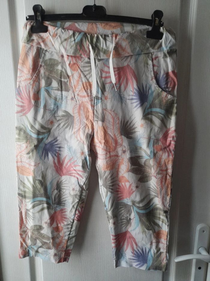 Pantacourt tropical 40/42