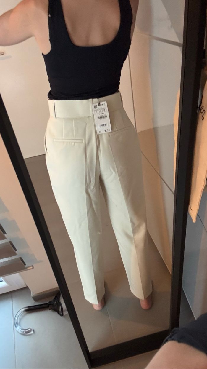 Pantalon avec ceinture - photo numéro 4