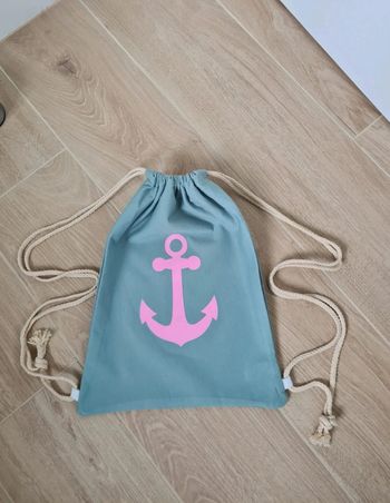 Sac à dos style marin motif ancre rose