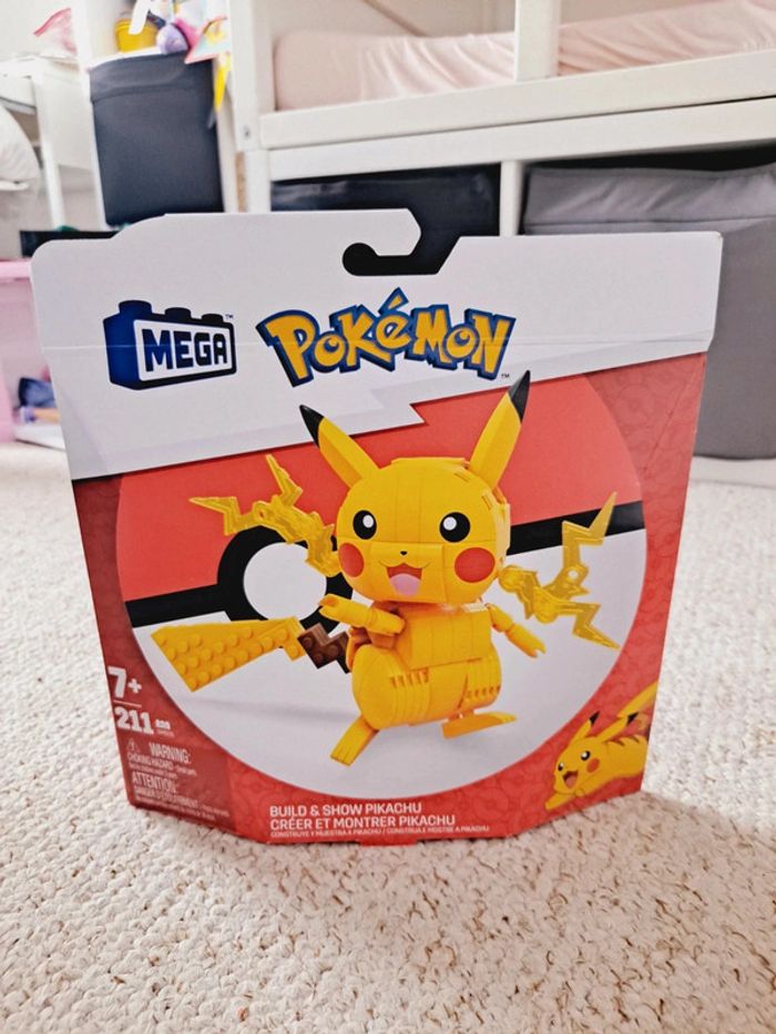 Coffret pokemon Pikachu Mega Construx 211 Livraion garantie avant Noël sous 48h🤶 - photo numéro 2