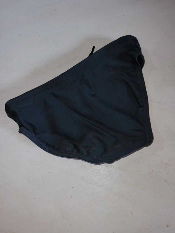 Slip de bain 2 ans - photo numéro 3