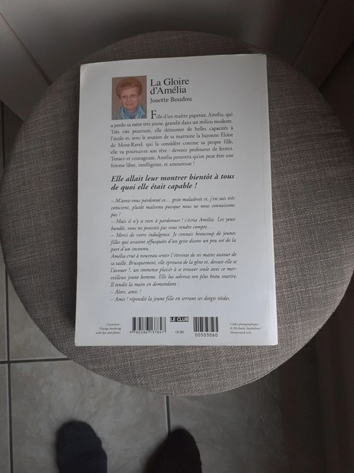 La gloire  d'amelia - photo numéro 2