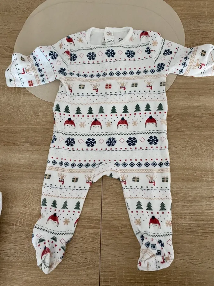 Pyjama bébé 9 mois