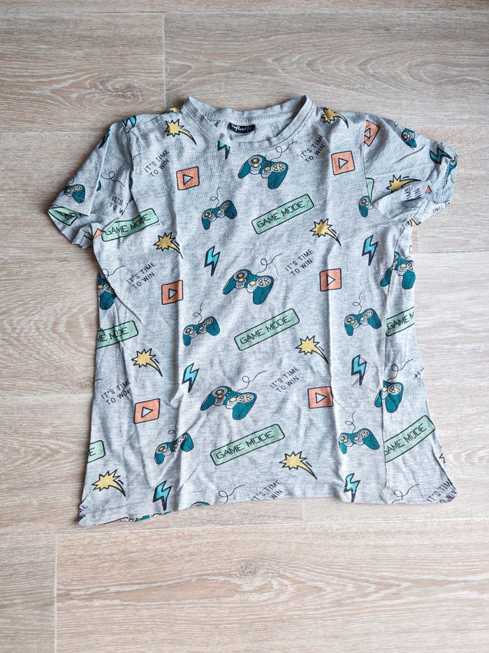 Lot t-shirts manches courtes - photo numéro 5