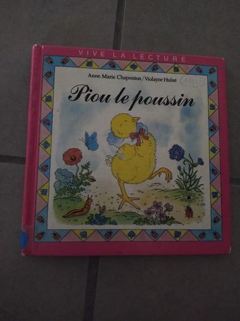 Livre Piou le poussin