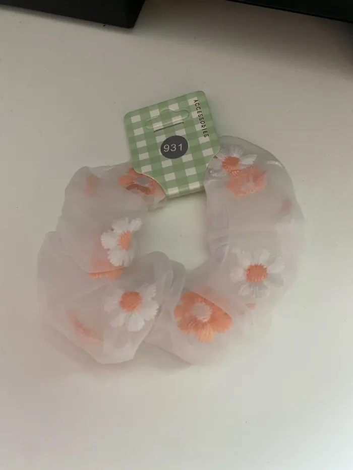 Chouchou tulle à fleurs corail