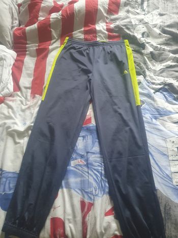 Jogging adidas