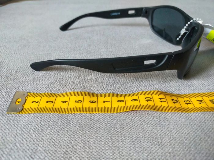 Lot de 2 lunettes de soleil – Neuves avec étiquettes - photo numéro 6